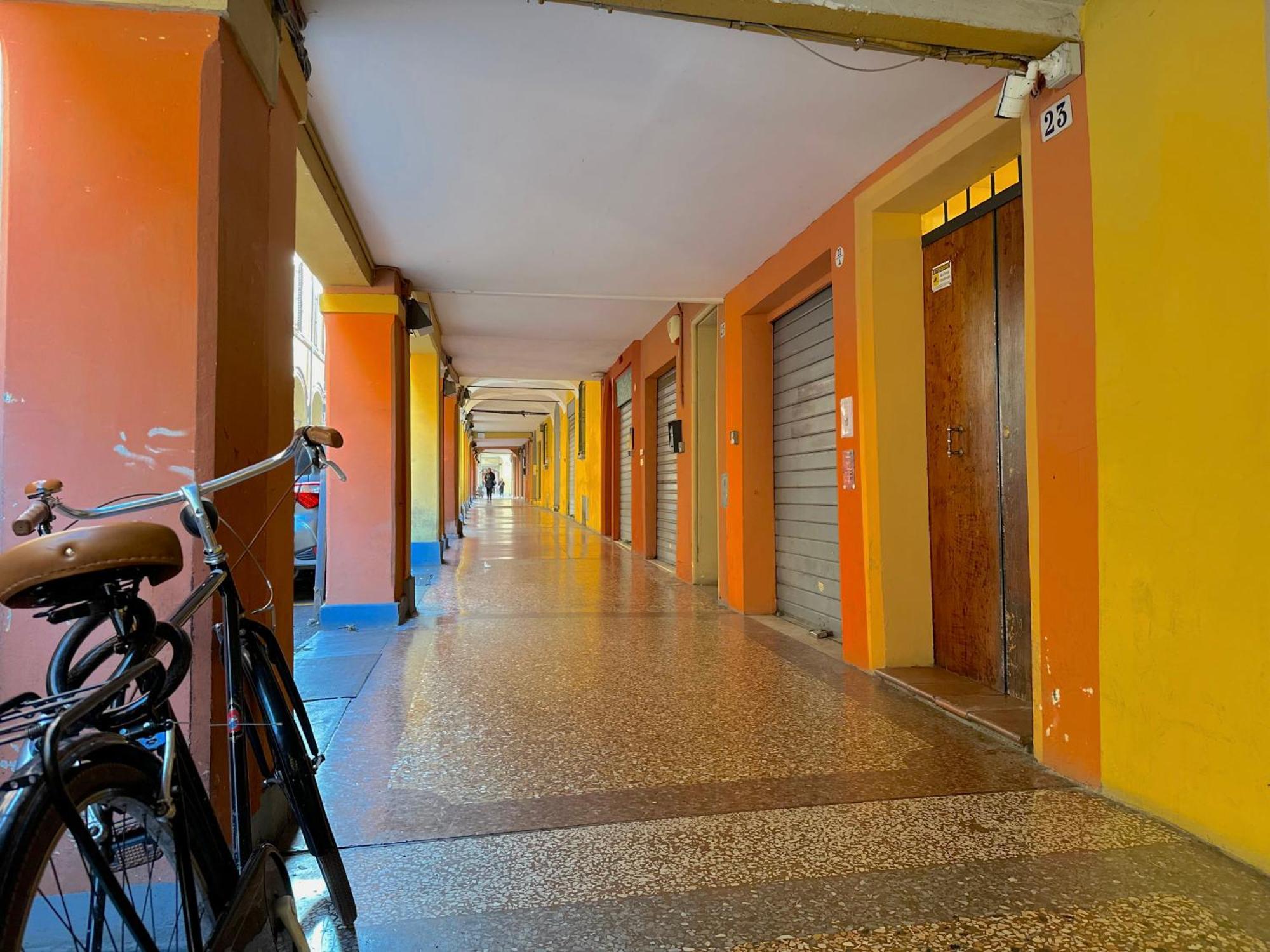 Fondazza Boutique Apartment โบโลญญา ภายนอก รูปภาพ